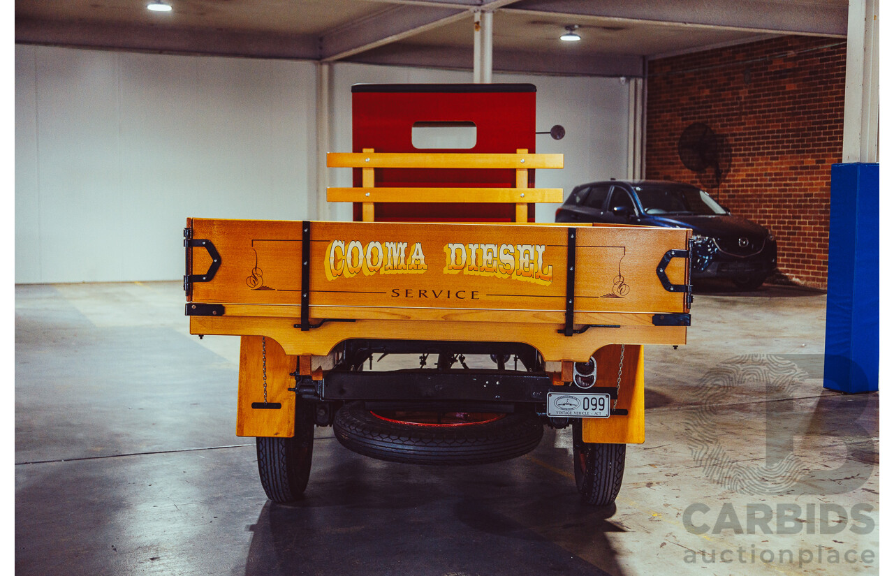 01/1926 Chevrolet Superior Series Truck Black / Red 170ci 2.8L