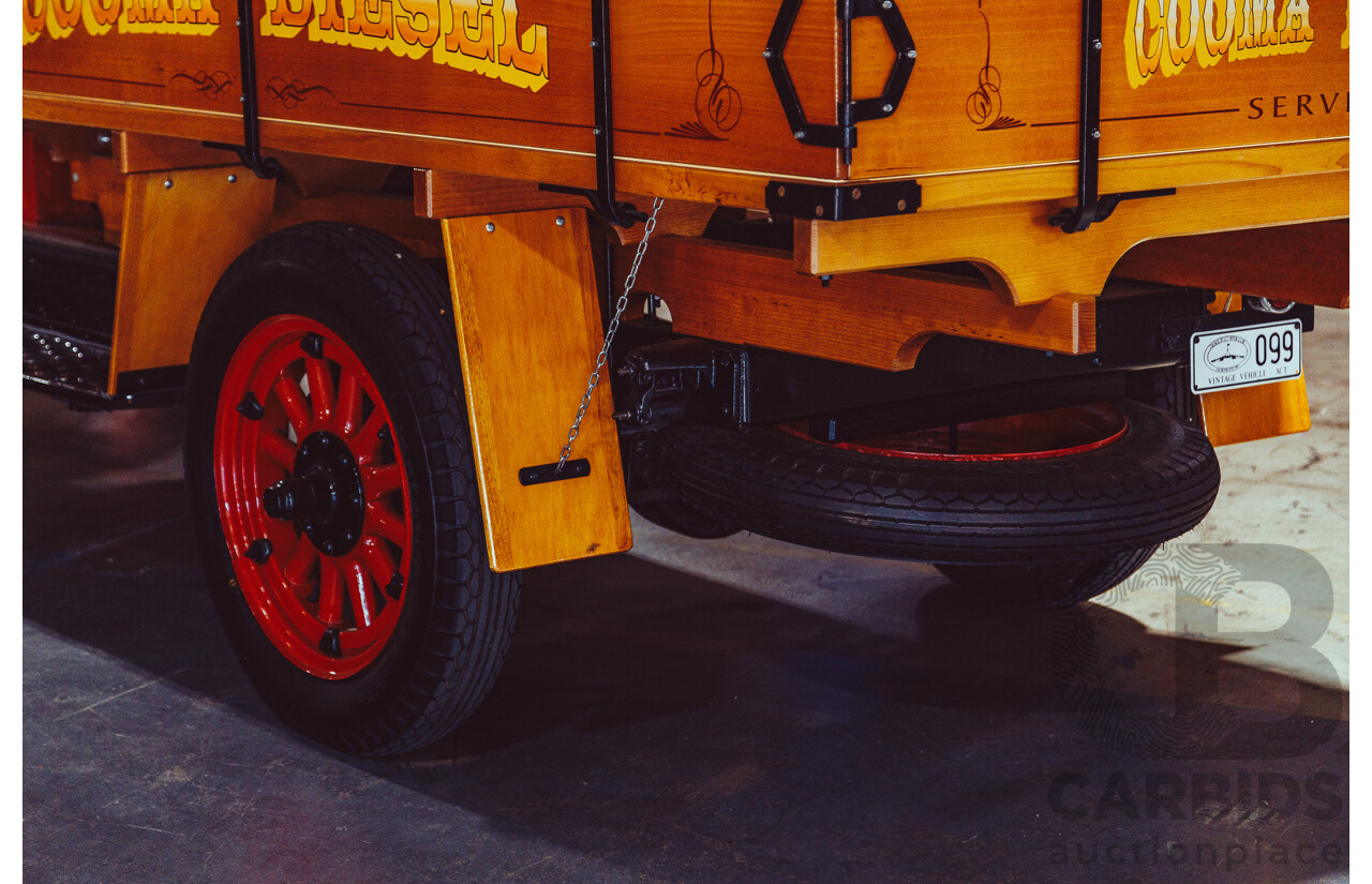 01/1926 Chevrolet Superior Series Truck Black / Red 170ci 2.8L