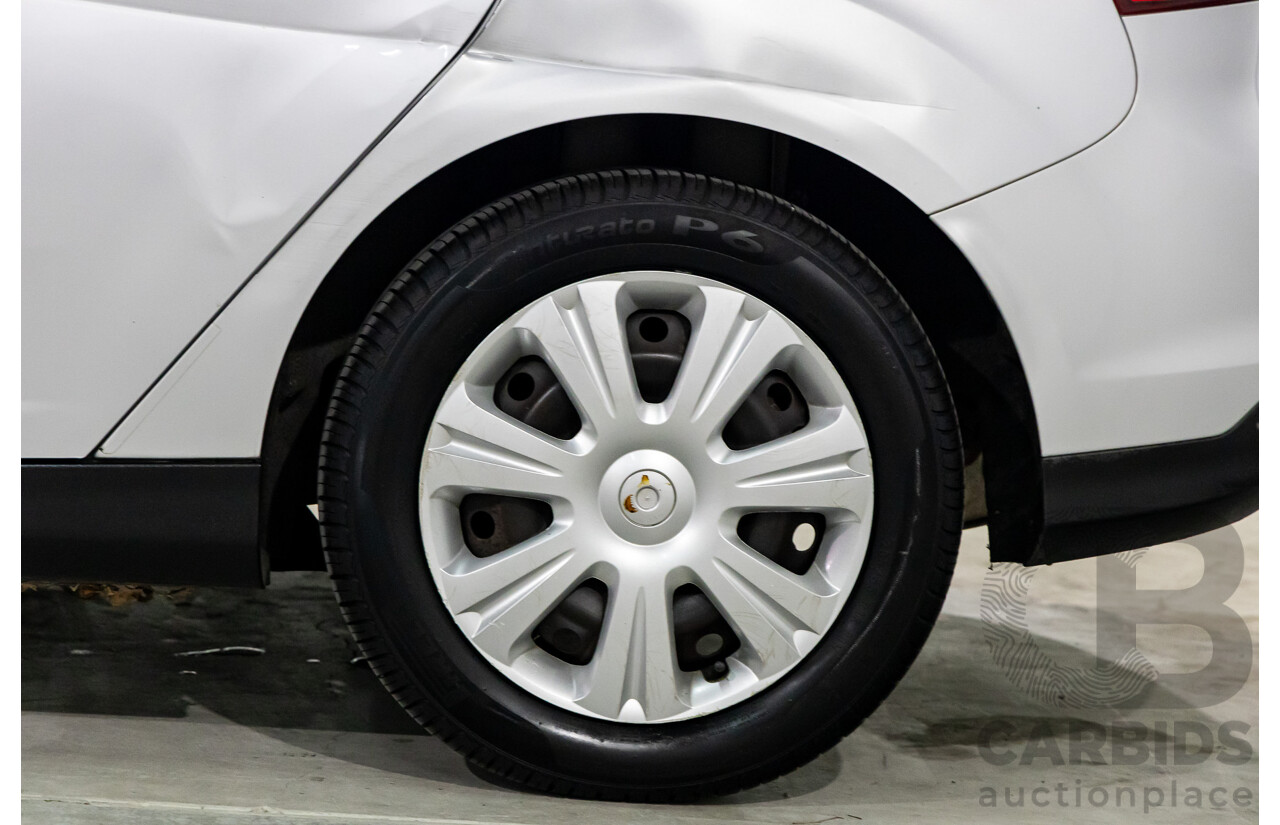 7/2012 Ford Focus Ambiente LW 5d Hatchback Ingot Silver Metallic 1.6L