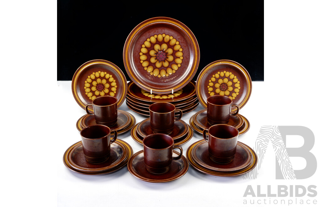 Mid Century 25 Piece Ceram Electra Dinner Service