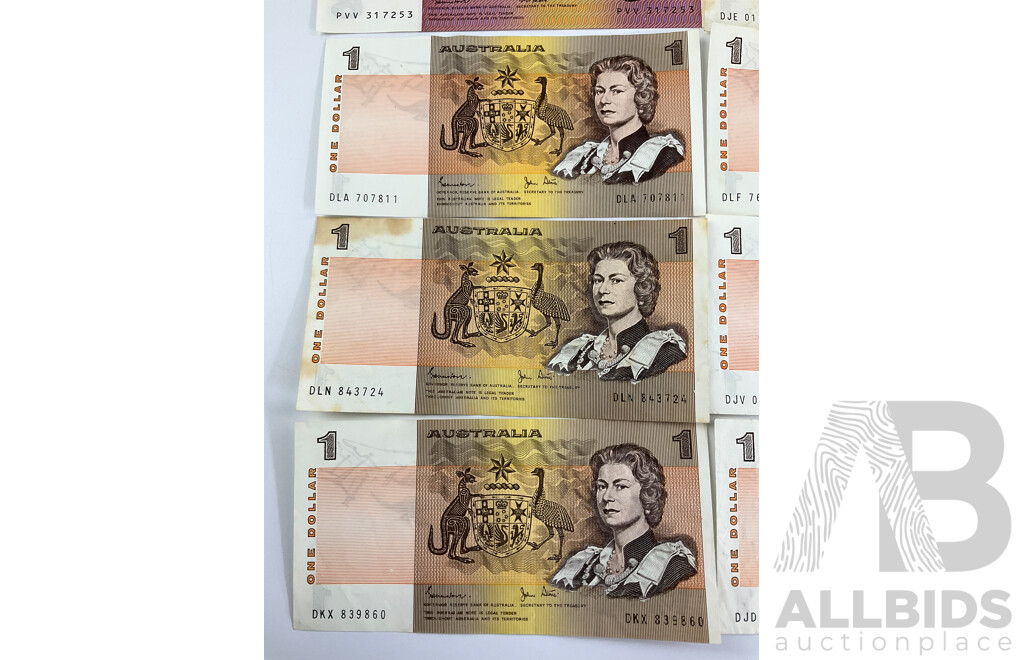 Australian Bankotes Including 1985 Five Dollar Johnston/Fraser R209B PVV 317253, Fifteen 1982 One Dollar Johnston/Stone R78