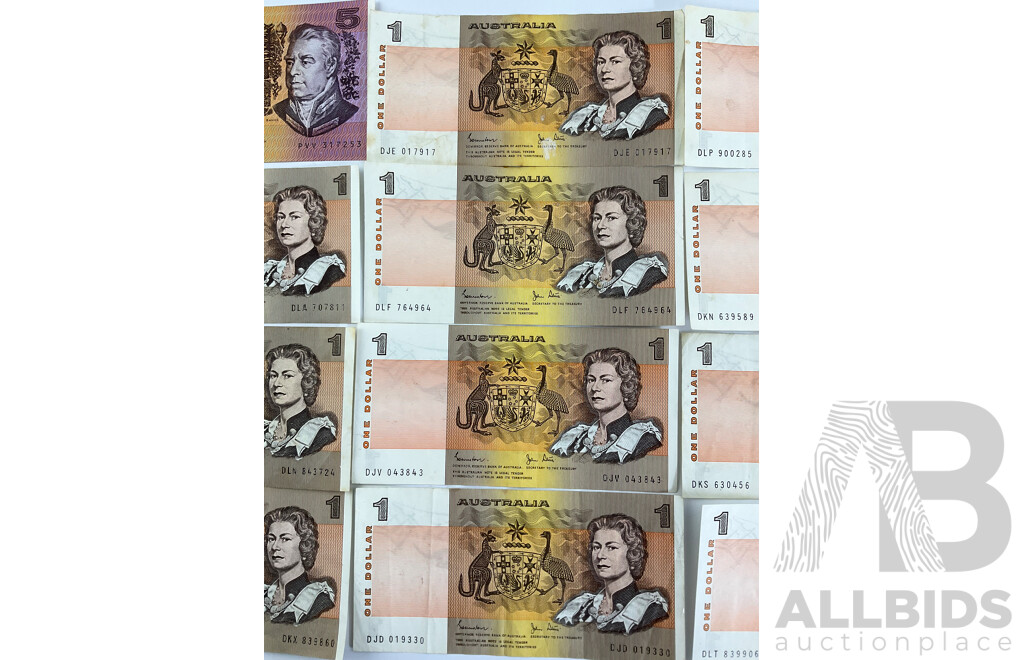 Australian Bankotes Including 1985 Five Dollar Johnston/Fraser R209B PVV 317253, Fifteen 1982 One Dollar Johnston/Stone R78