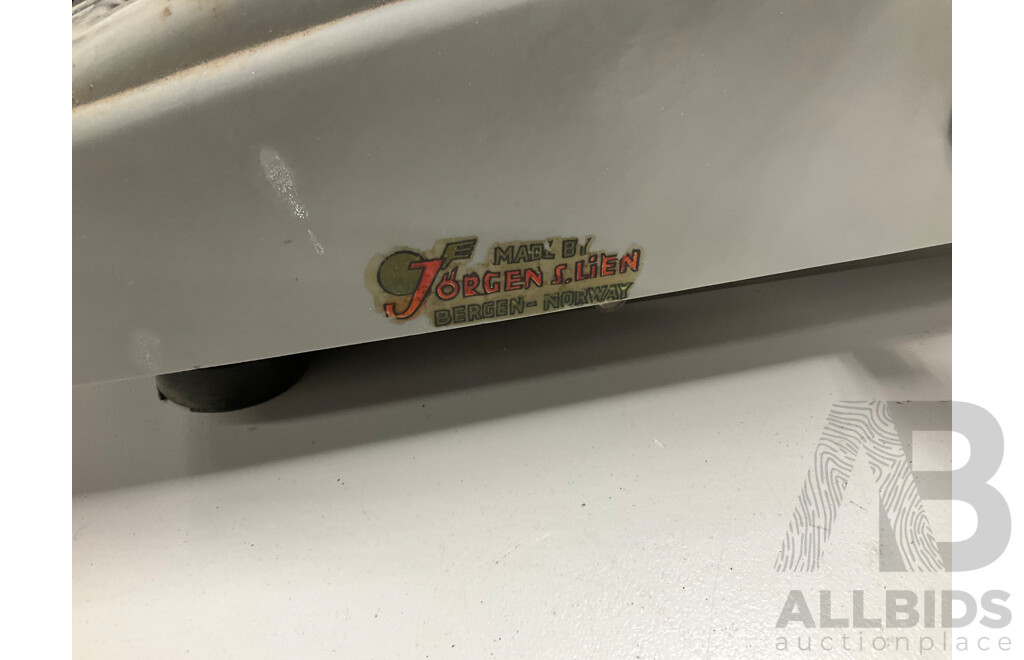 Vintage Adwel T500 Adding Machine by Jorgen S. Lien, Made in Norway