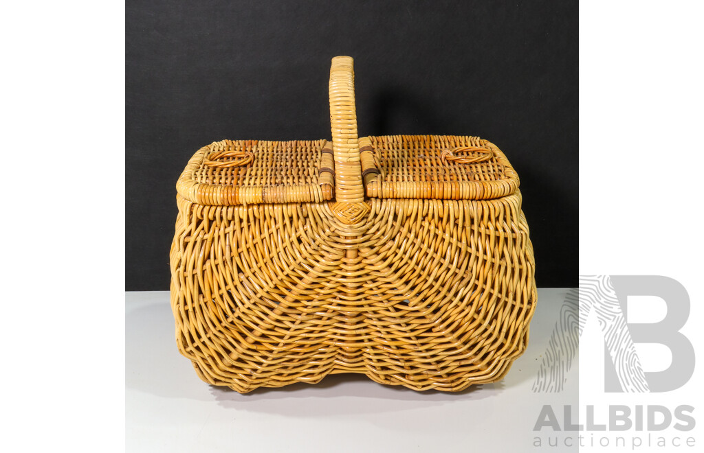 Large Cane Lidded Picnic Basket