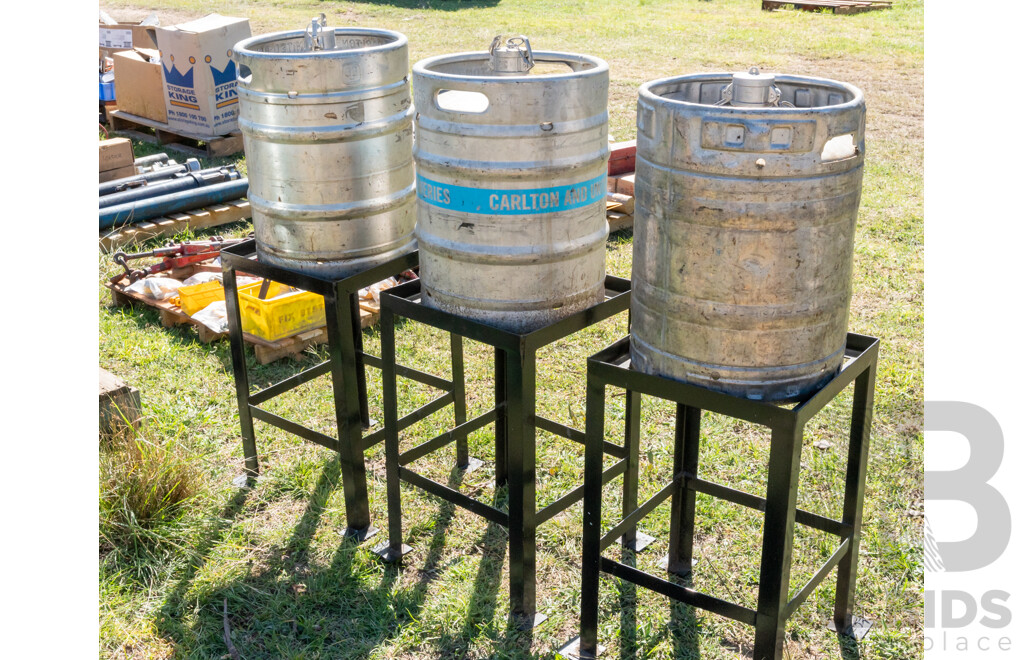 Quantity of 3 Empty 49.5L Beer Kegs & Stands