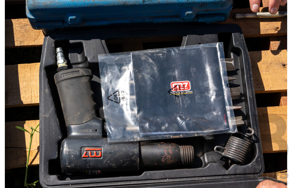 Pallet Containing Various Air Tools, Pullers & Fittings ETC