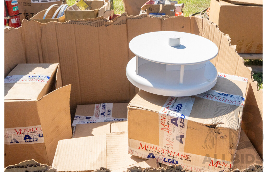 Large Tea Chest Box Containing Aproximately X 15 Heat Extraction Whirlie Birds