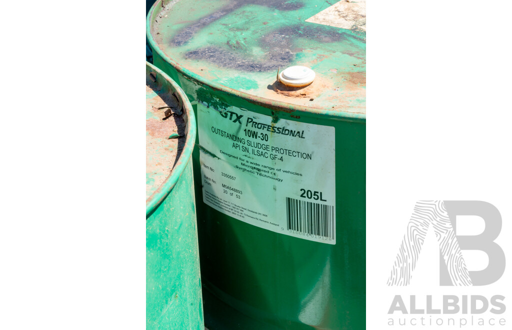 Pallet Containing Drums Assorted Engine Oil 15W40, 10W40, ATF DEXIII & Massey Ferguson Universal Oil 20W40