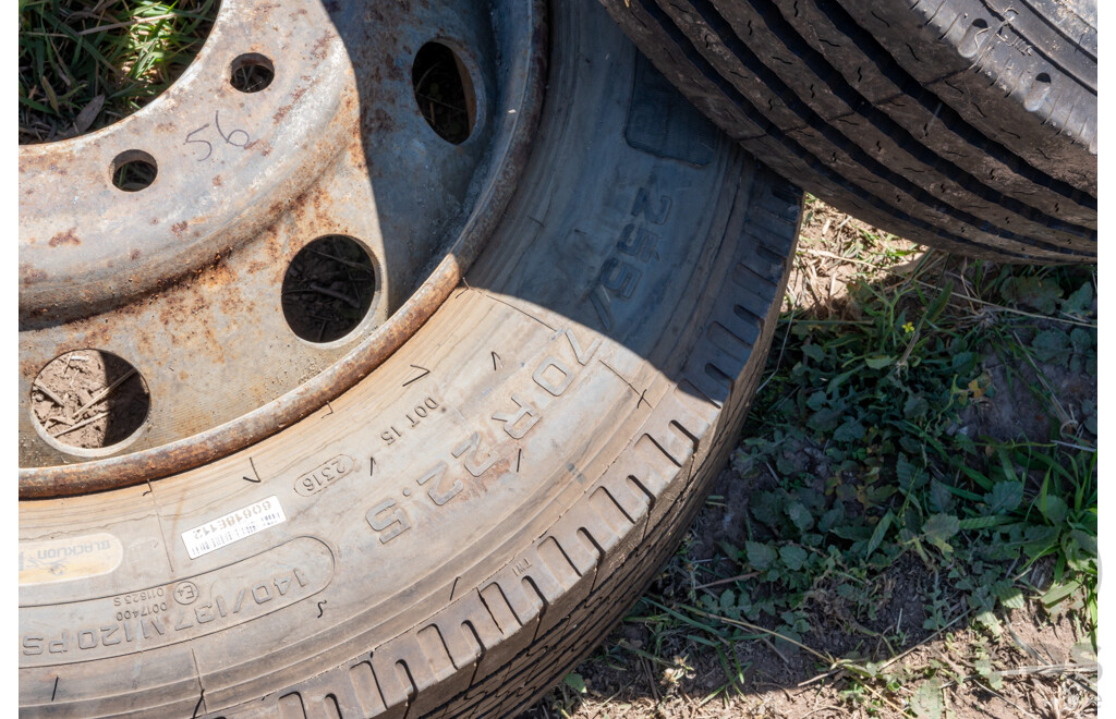 Job Lot Quantity of 5 Truck Tyres (2 with Rims)