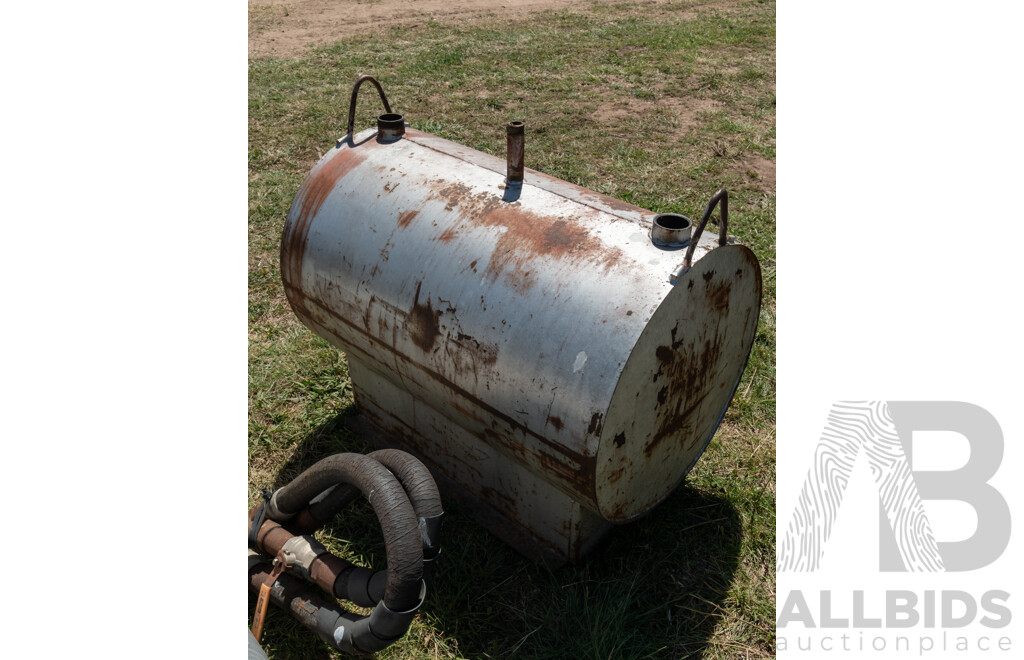 Job Lot Quantity of 2 Diesel Fuel Tanks 1 X Steel & 1 X Aluminum