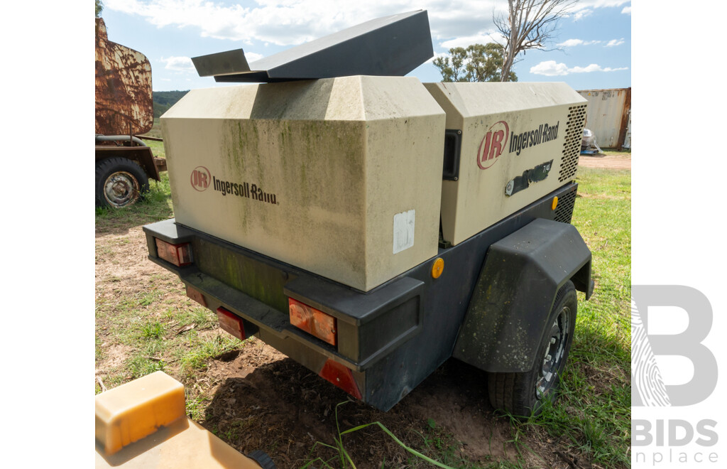 2002 Ingersoll Rand, Trailer Mounted Air Compressor