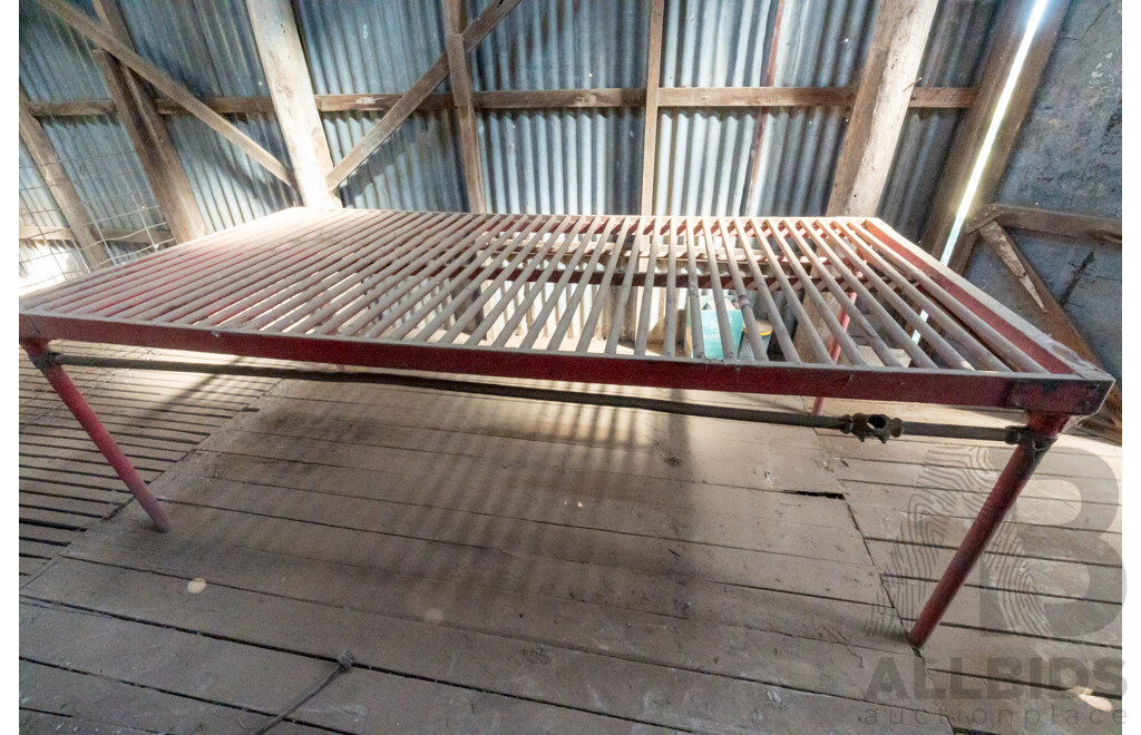 Wooden Wool Classing Table