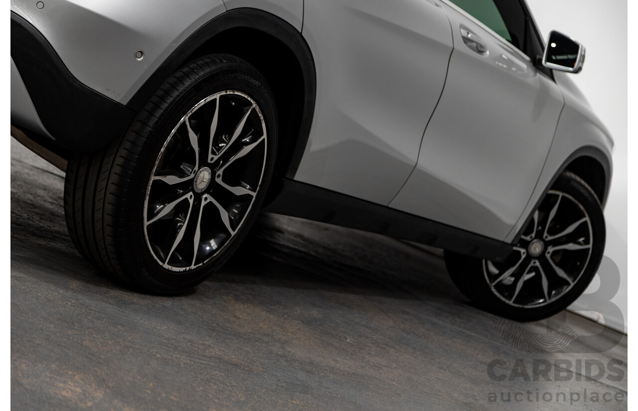 10/2016 Mercedes Benz GLA220d 4matic (AWD) X156 4d Wagon Polar Silver Metallic Turbo Diesel 2.1L