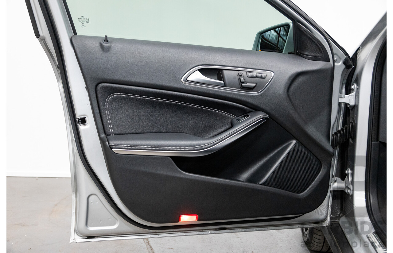 10/2016 Mercedes Benz GLA220d 4matic (AWD) X156 4d Wagon Polar Silver Metallic Turbo Diesel 2.1L