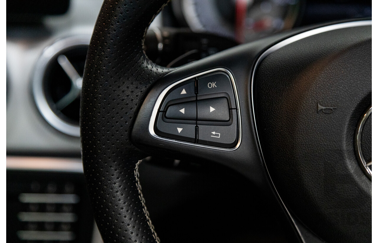 10/2016 Mercedes Benz GLA220d 4matic (AWD) X156 4d Wagon Polar Silver Metallic Turbo Diesel 2.1L