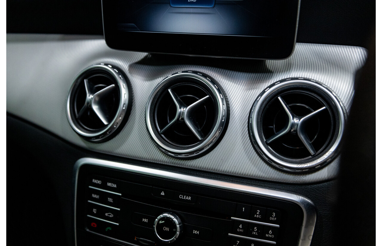 10/2016 Mercedes Benz GLA220d 4matic (AWD) X156 4d Wagon Polar Silver Metallic Turbo Diesel 2.1L