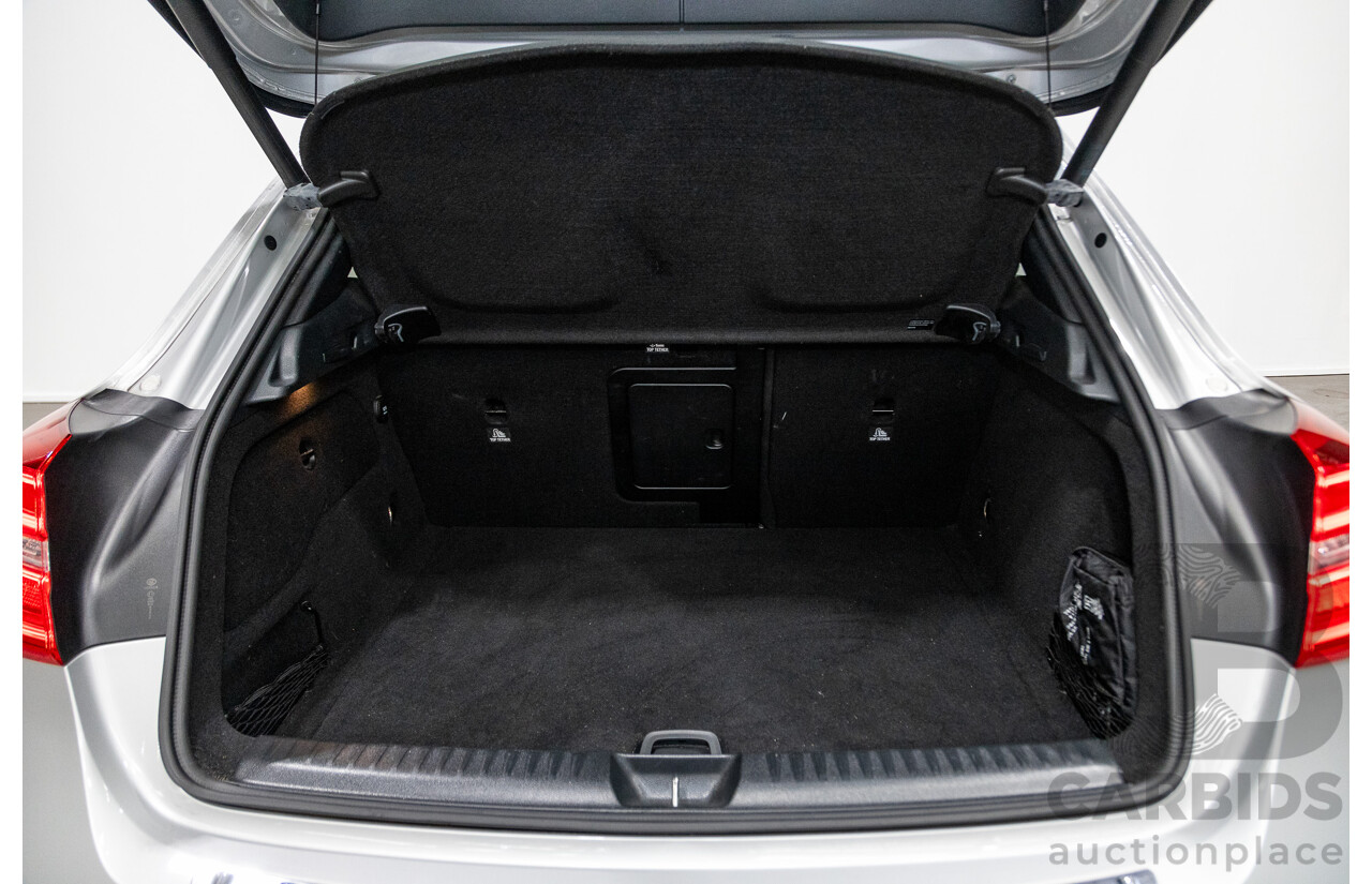 10/2016 Mercedes Benz GLA220d 4matic (AWD) X156 4d Wagon Polar Silver Metallic Turbo Diesel 2.1L