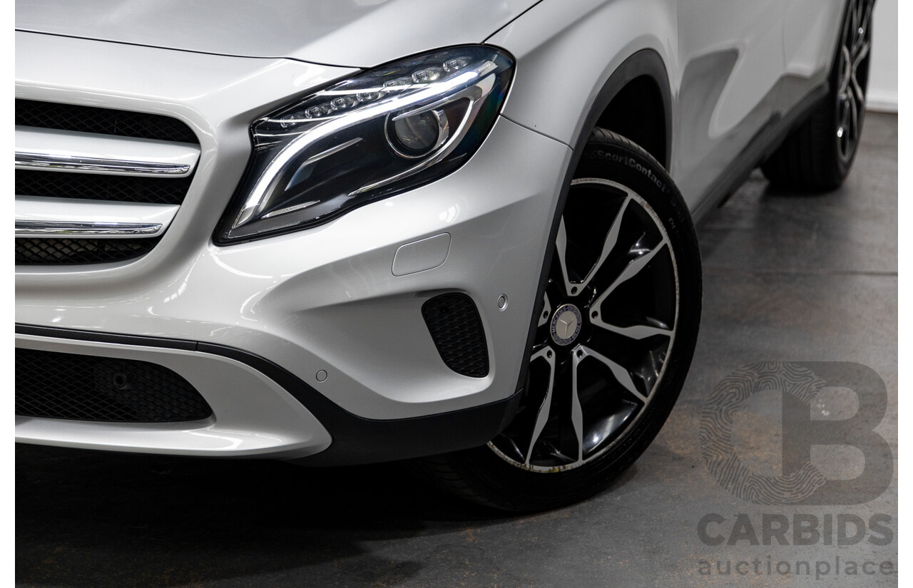 10/2016 Mercedes Benz GLA220d 4matic (AWD) X156 4d Wagon Polar Silver Metallic Turbo Diesel 2.1L