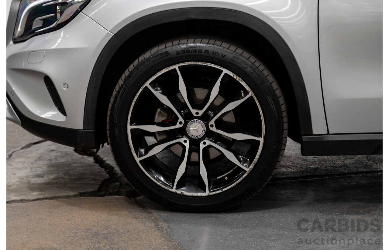 10/2016 Mercedes Benz GLA220d 4matic (AWD) X156 4d Wagon Polar Silver Metallic Turbo Diesel 2.1L