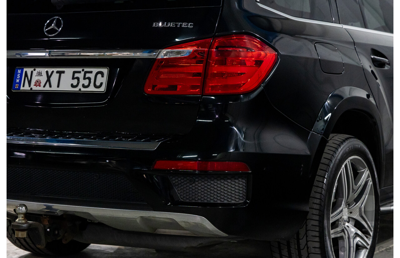 3/2013 Mercedes-Benz GL 350 Bluetec X166 4d Wagon Black Obsidian Metallic Turbo Diesel 3.0L