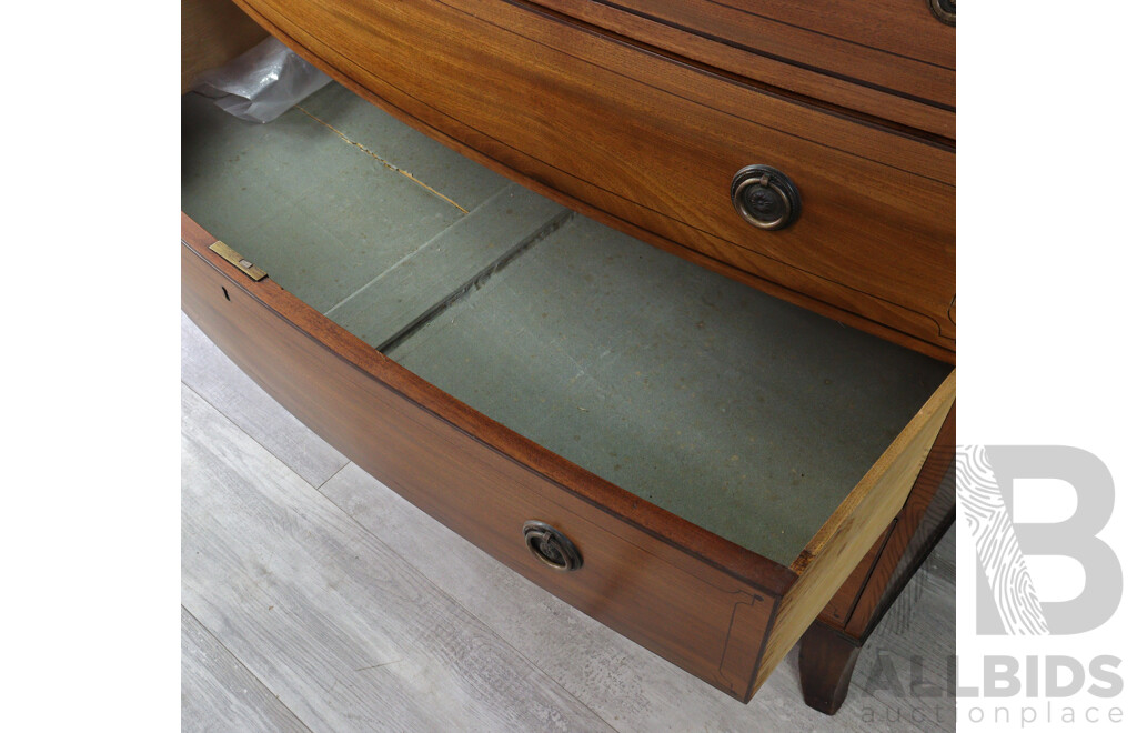 Fine Georgian Mahogany Six Drawer Bow Front Chest of Drawers