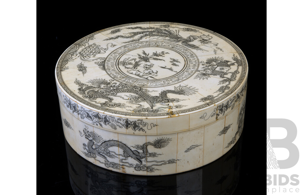 Vintage Chinese Bone Section Lidded Box with Engraved Phoenix & Dragon Motif