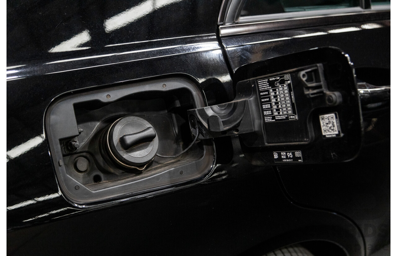 12/2015 Mercedes-Benz E250 W212 MY15 4D Sedan Obsidian Black Metallic Turbo 2.0L