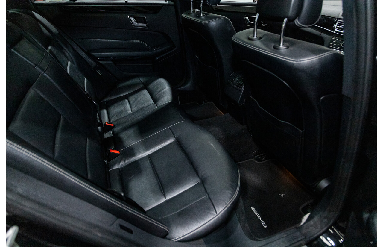 12/2015 Mercedes-Benz E250 W212 MY15 4D Sedan Obsidian Black Metallic Turbo 2.0L