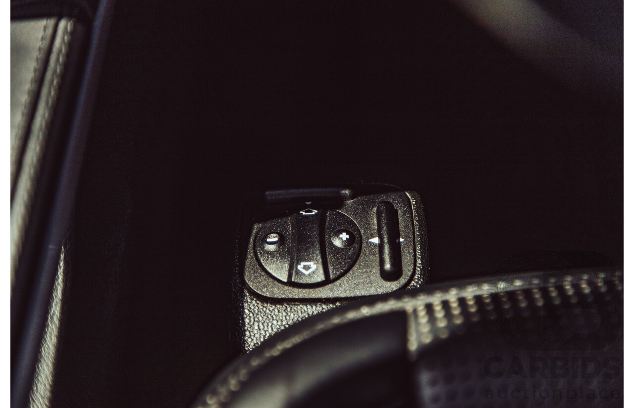 7/2010 Mercedes Benz ML63 AMG (4x4) W164 09 Upgrade 4d Wagon Obsidian Black Metallic V8 6.2L