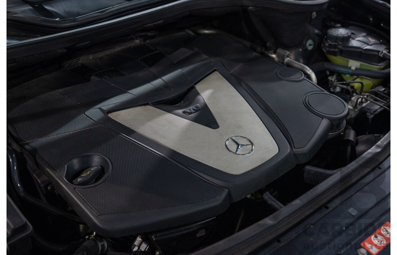 11/2009 Mercedes-Benz ML 300 CDI AMG Sports (4x4) W164 09 UPGRADE 4d Wagon Obsidian Black Metalic Turbo Diesel V6 3.0L