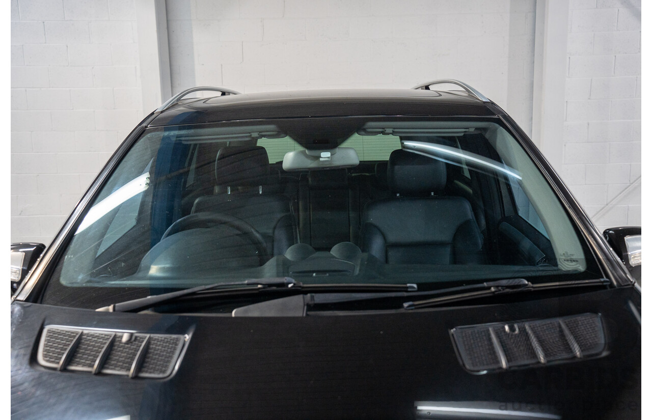 11/2009 Mercedes-Benz ML 300 CDI AMG Sports (4x4) W164 09 UPGRADE 4d Wagon Obsidian Black Metalic Turbo Diesel V6 3.0L