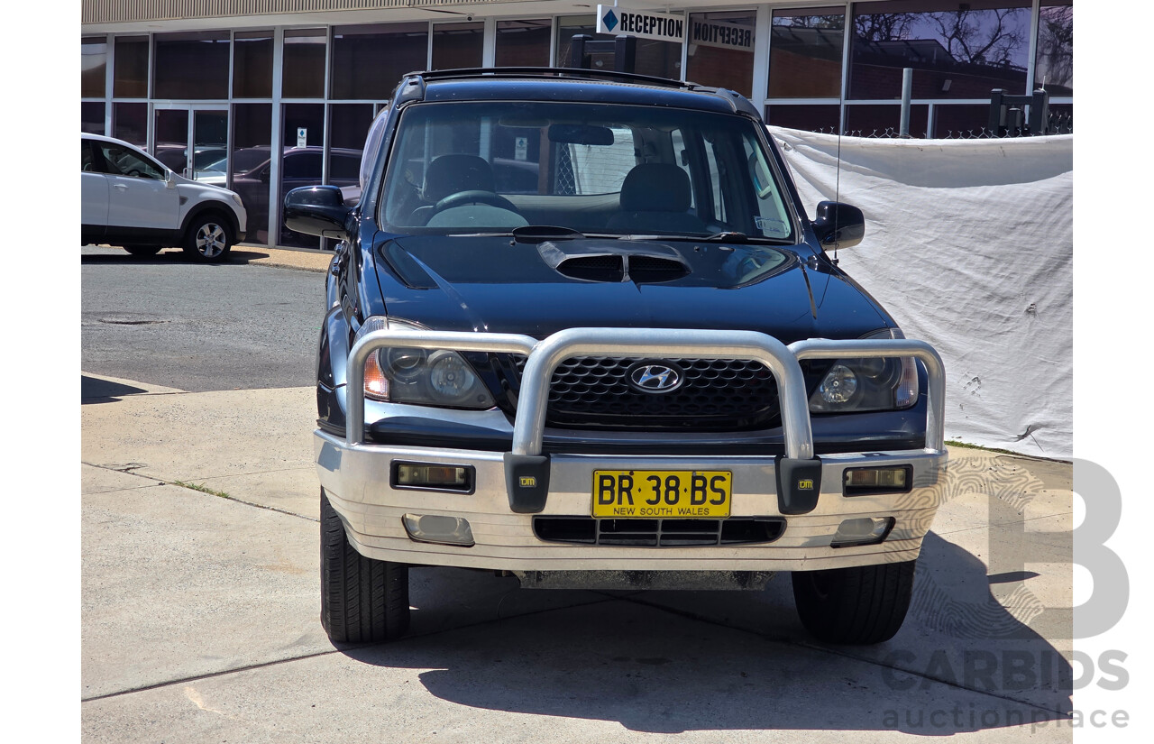 12/2004 Hyundai Terracan CRDI 4d Wagon Black Turbo Diesel 2.9L