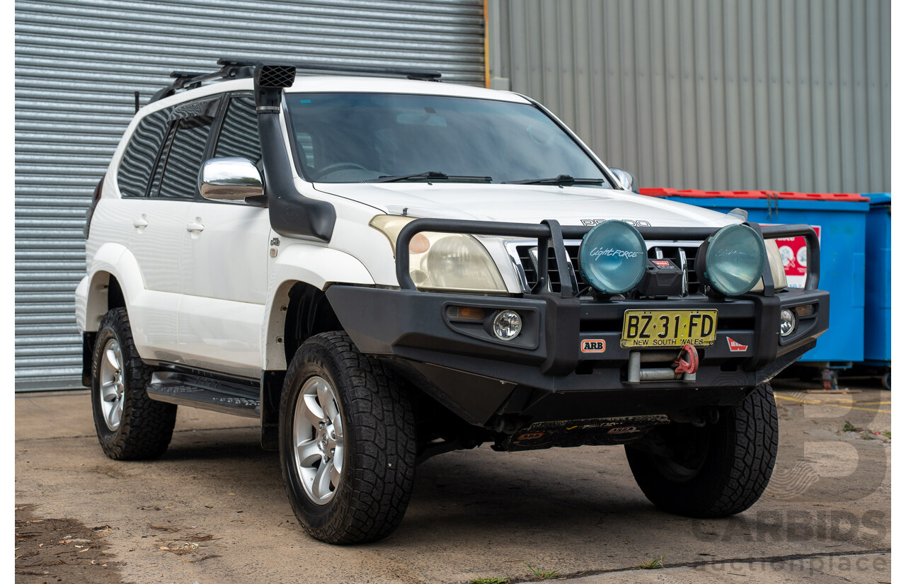 2/2007 Toyota Landcruiser Prado GXL (4x4) KDJ120R 07 Upgrade 4d Wagon Crystal Pearl Turbo Diesel 3.0L - 7 Seater