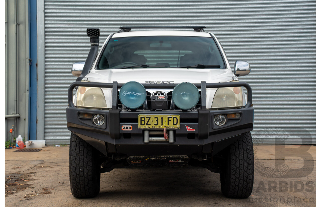 2/2007 Toyota Landcruiser Prado GXL (4x4) KDJ120R 07 Upgrade 4d Wagon Crystal Pearl Turbo Diesel 3.0L - 7 Seater