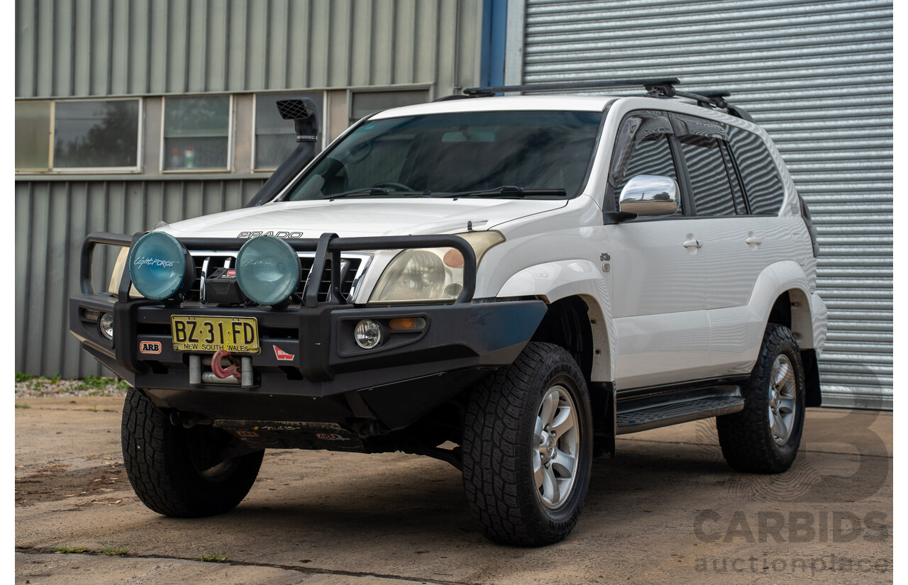 2/2007 Toyota Landcruiser Prado GXL (4x4) KDJ120R 07 Upgrade 4d Wagon Crystal Pearl Turbo Diesel 3.0L - 7 Seater