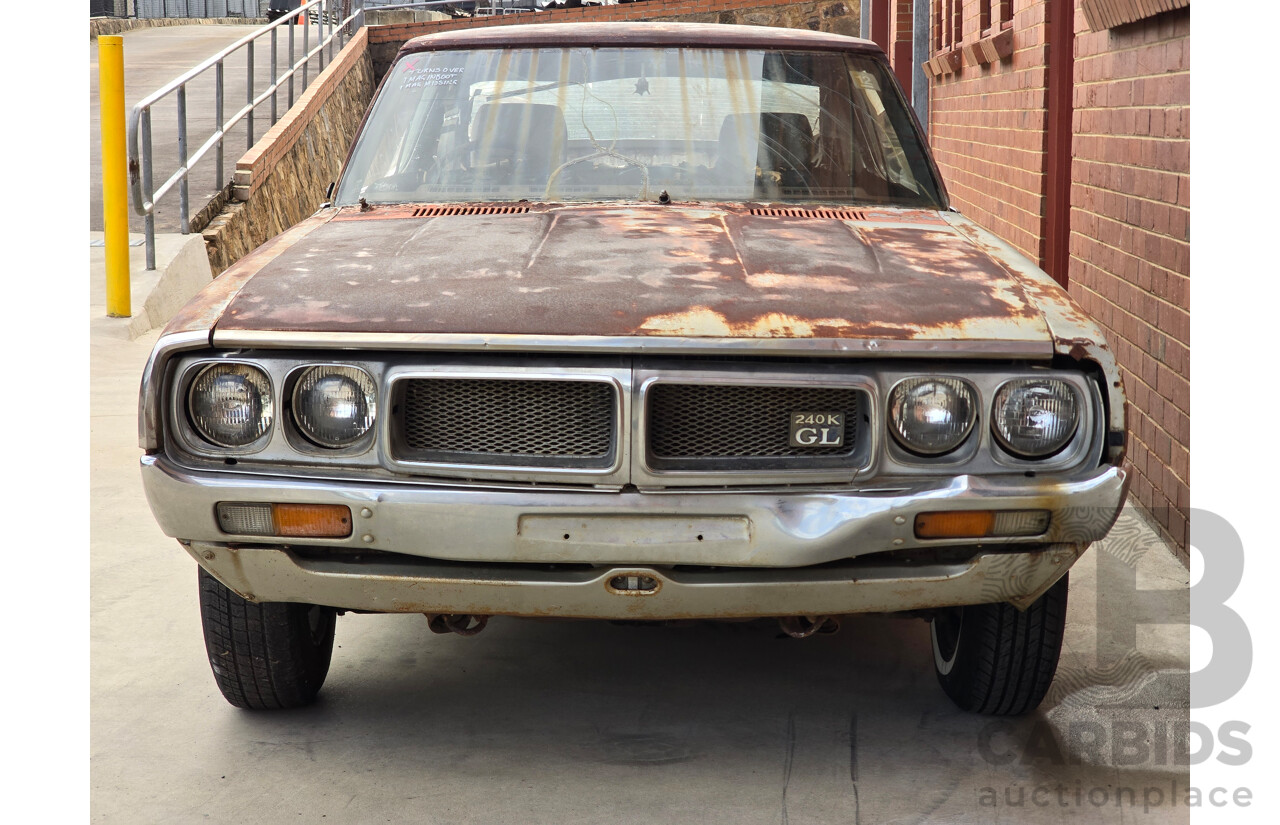 11/1973 Datsun 240k GL KHGC110 2d Hardtop Coupe Silver 2.4L