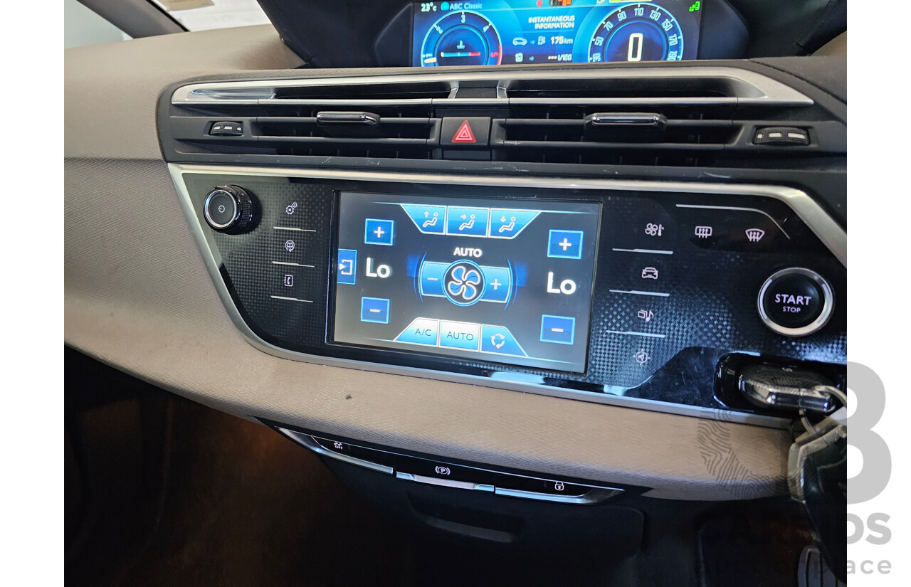 10/2014 Citroen C4 Grand Picasso Seduction MY13 4d Wagon Red Turbo Diesel 1.6L - 7 seats