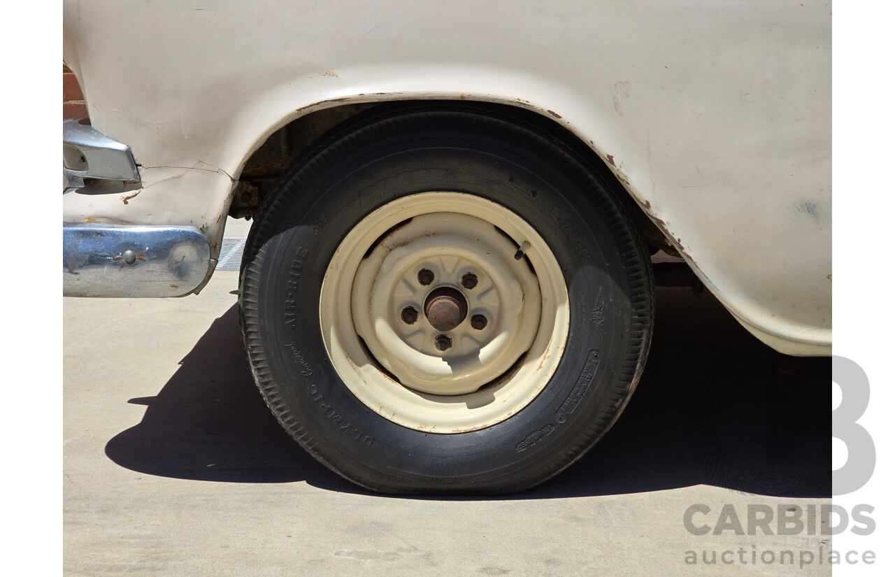 1/1959 Holden FC Panelvan Vanette 4d Wagon Adobe Beige 2.2L