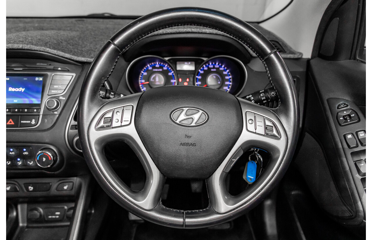 8/2015 Hyundai ix35 SE (FWD) LM SERIES II 4d Wagon Steel Grey Metallic 2.0L