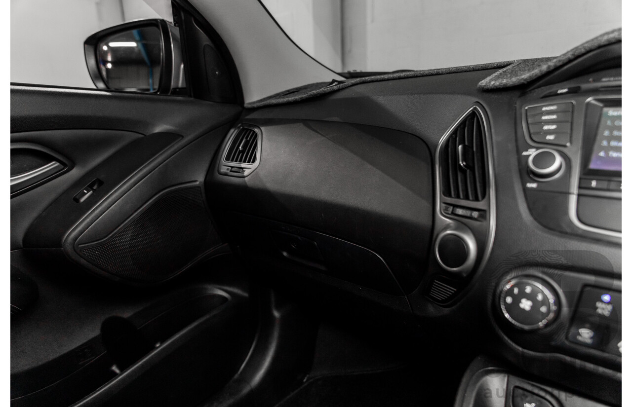 8/2015 Hyundai ix35 SE (FWD) LM SERIES II 4d Wagon Steel Grey Metallic 2.0L