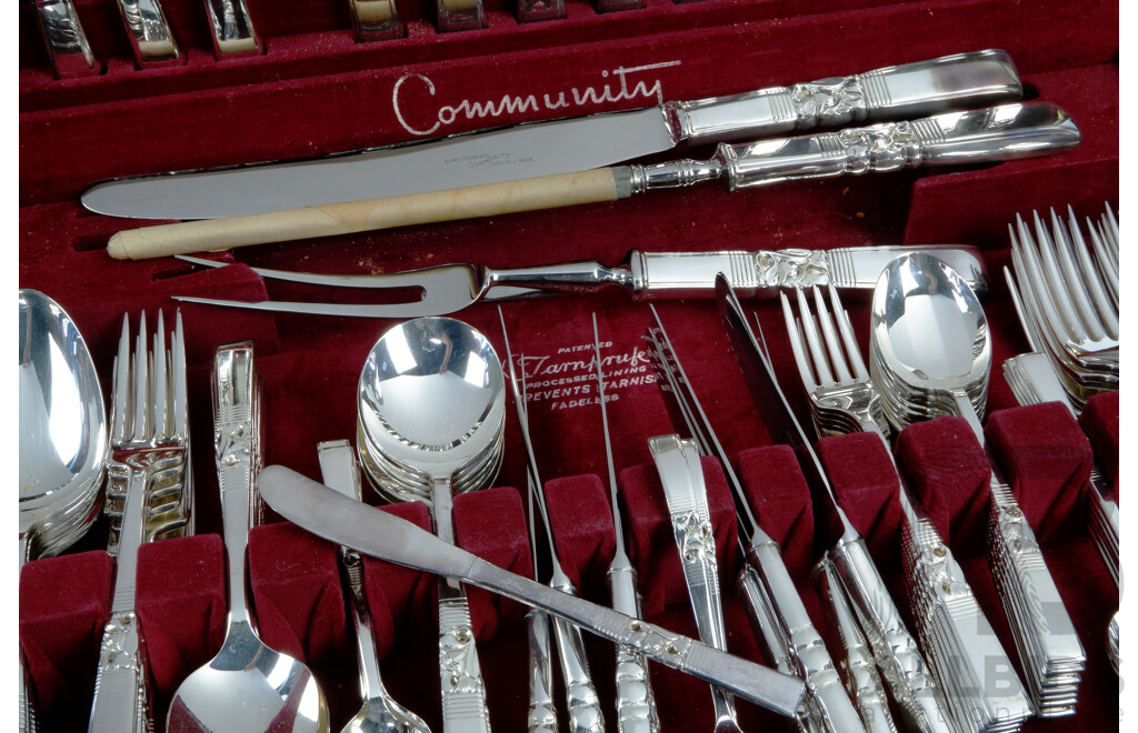 Vintage Community Silver PLate 106 Piece Flatware Set in Wooden Canteen