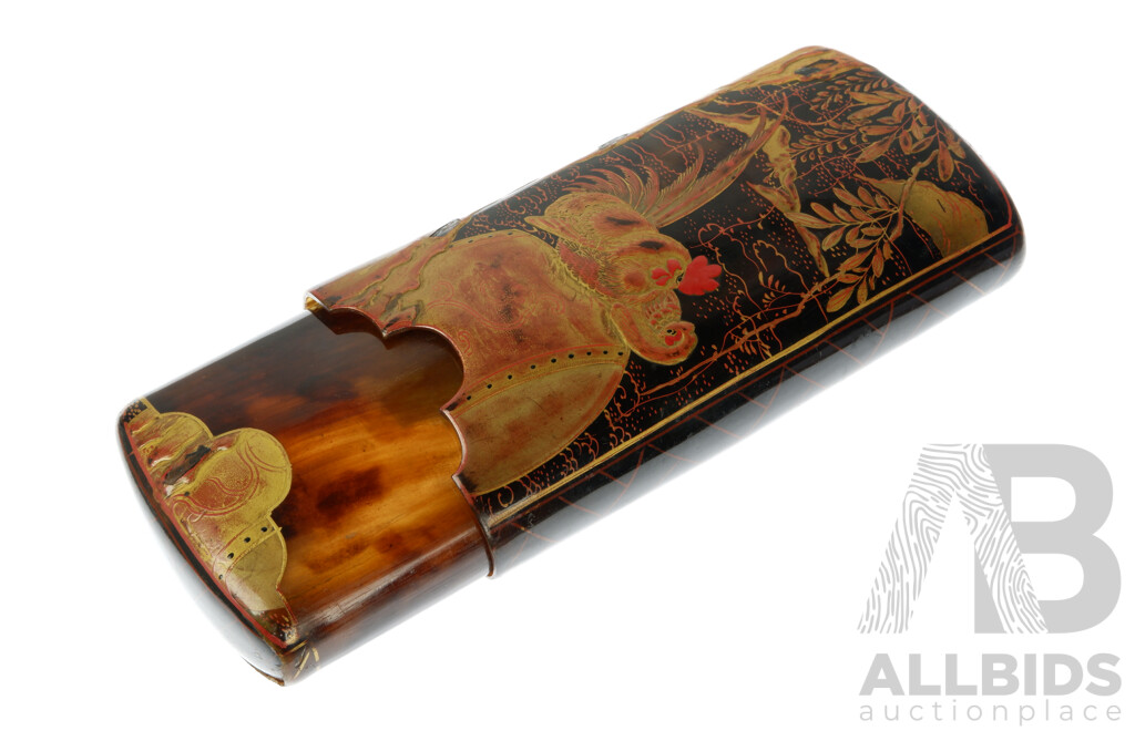 Antique Japanese Tortoise Shell Inro with Lacquer Decoration