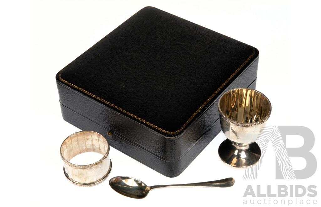 Antique Sterling Silver Childs Christening Set Comprising Egg Cup, Serviette Ring and Teaspoon, Birmingham 1928, in Original Presentation Case, Silver Weight 74gm