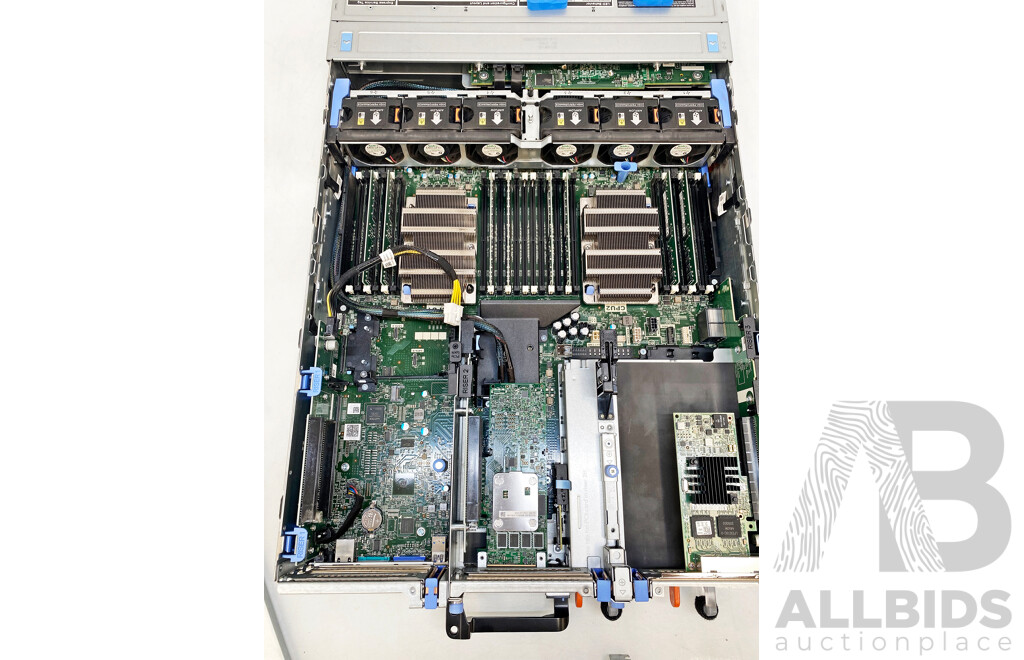 Dell EMC PowerEdge R740 Dual Intel Xeon SILVER (4214R) 2.40GHz-3.50GHz 12-Core CPU 2RU Server W/ 128GB DDR4 & 9.6TB SSD