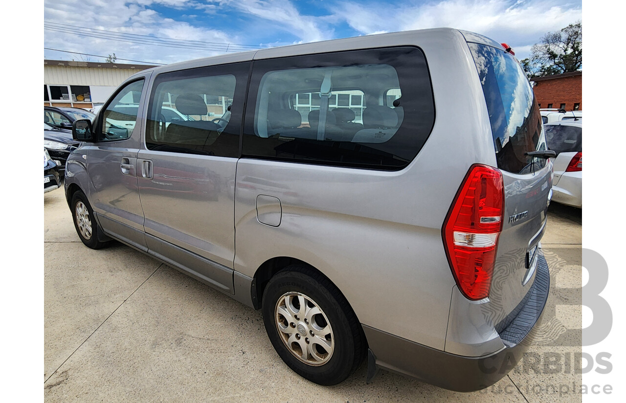 12/2014 Hyundai Imax  TQ MY13 4d Van Grey 2.4L