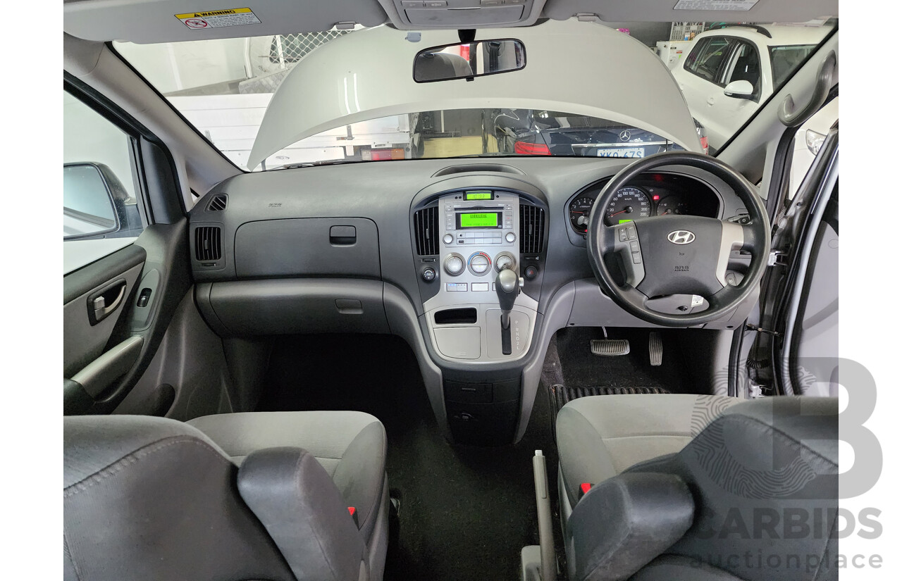 12/2014 Hyundai Imax  TQ MY13 4d Van Grey 2.4L