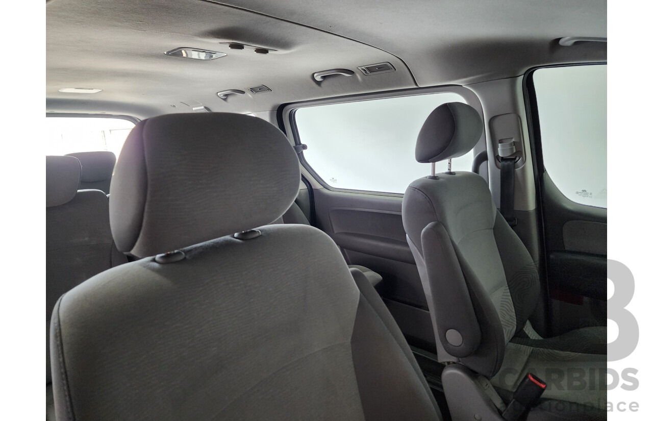 12/2014 Hyundai Imax  TQ MY13 4d Van Grey 2.4L