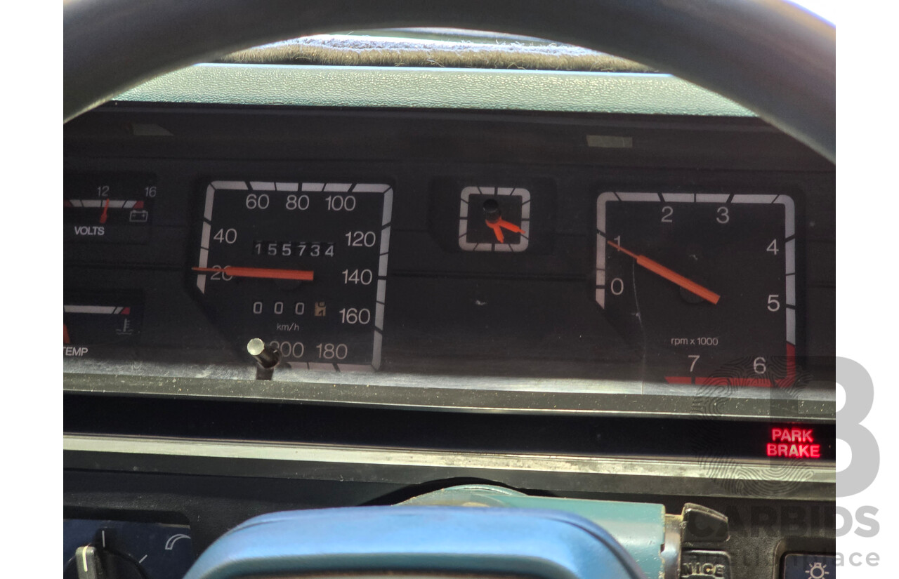 7/1984 Holden VK Commodore SL 4d Sedan Alpine White 3.3L