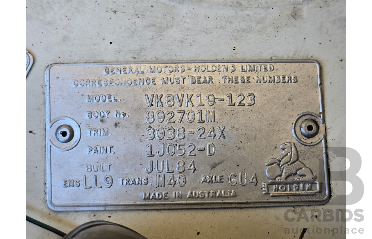 7/1984 Holden VK Commodore SL 4d Sedan Alpine White 3.3L