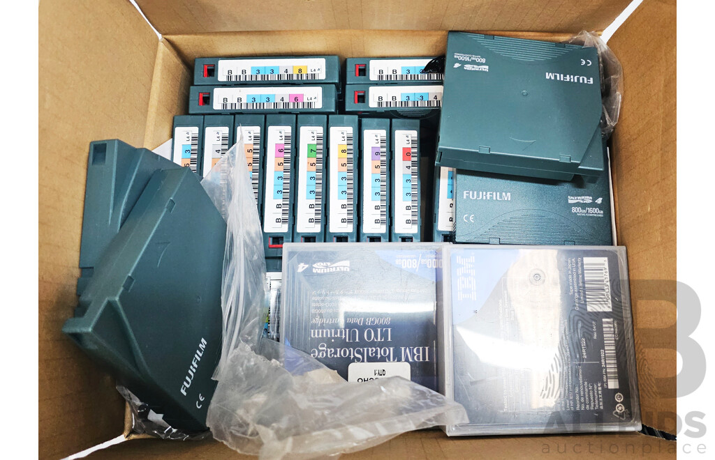 Assorted Lot of Networking Goods & Callcentre Headsets